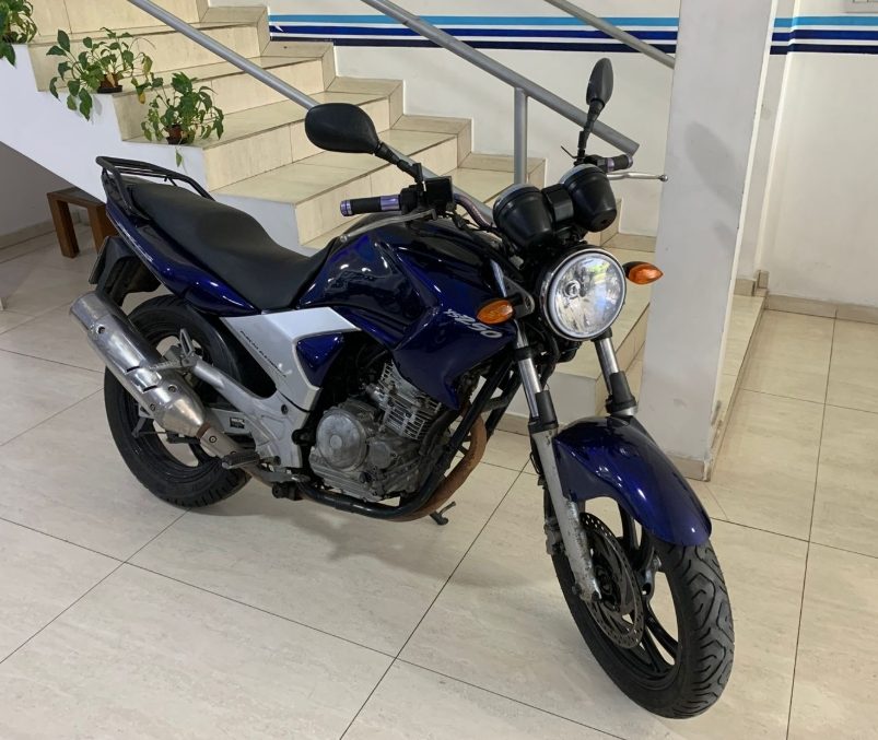 YAMAHA YS 250 FAZER