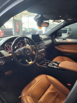 MERCEDES-BENZ GLE 400