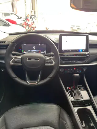 JEEP COMPASS 1.3 T270 TURBO FLEX LIMITED AT6