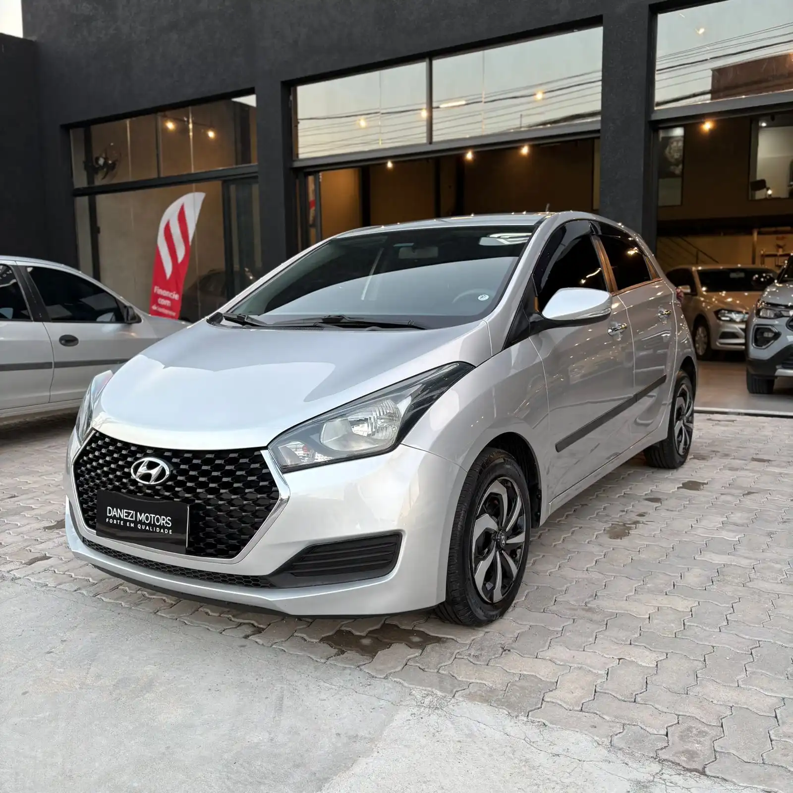 HYUNDAI HB20 1.6 COMFORT PLUS 16V FLEX 4P AUTOMÁTICO