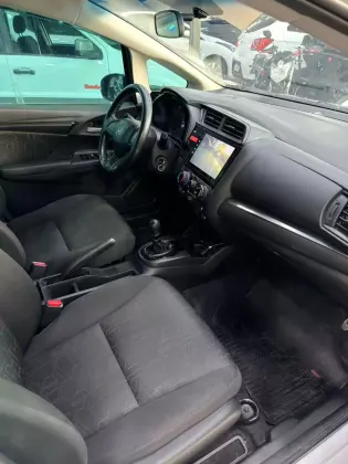 HONDA FIT 1.4 LX 16V FLEX 4P MANUAL