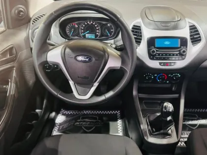 FORD KA 1.5 TI-VCT FLEX SE SEDAN MANUAL