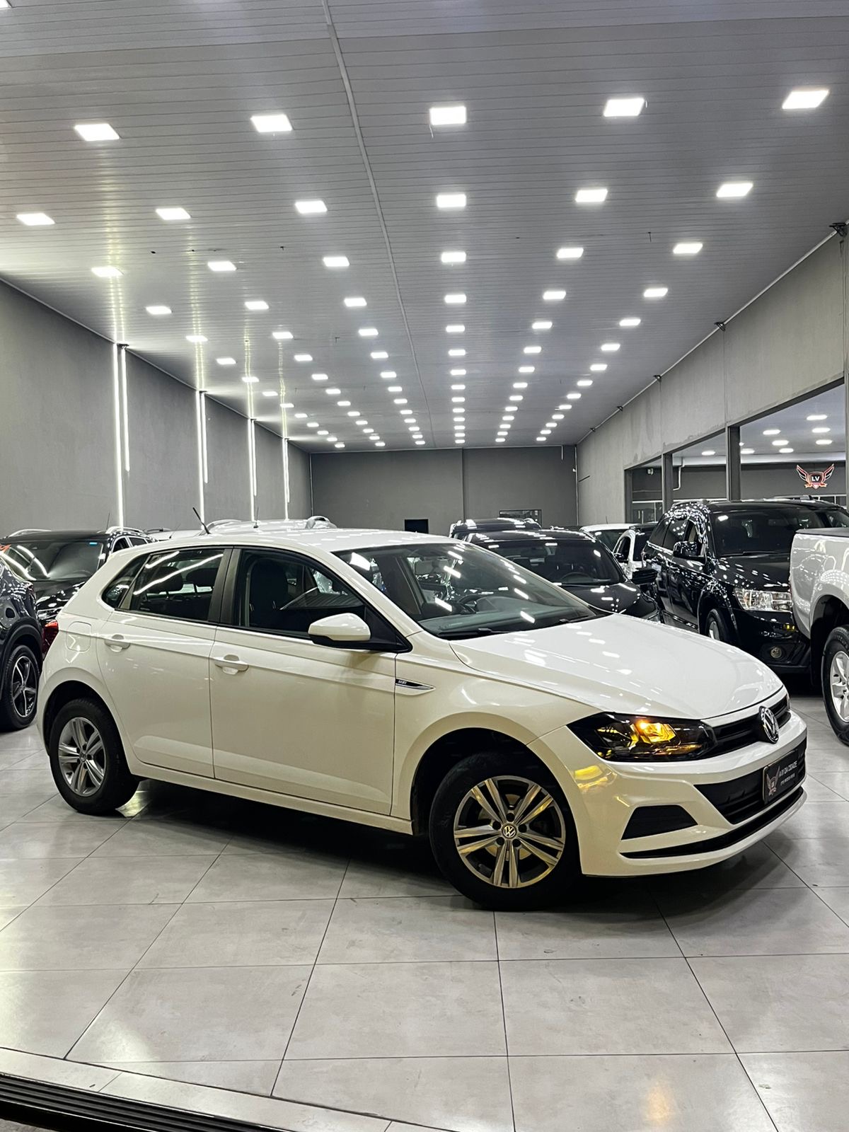 VOLKSWAGEN POLO 1.0 MPI MANUAL