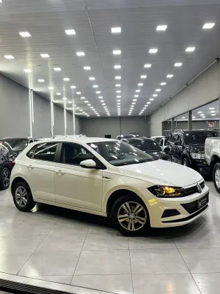 VOLKSWAGEN POLO 1.0 MPI MANUAL