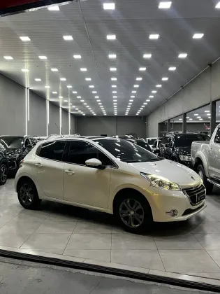 PEUGEOT 208 1.6 GRIFFE 16V FLEX 4P MANUAL