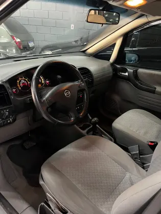 CHEVROLET ZAFIRA 2.0 MPFI EXPRESSION 8V FLEX 4P AUTOMÁTICO