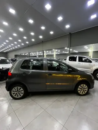 VOLKSWAGEN FOX 1.0 MI TREND 8V FLEX 4P MANUAL