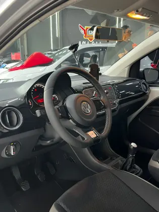 VOLKSWAGEN UP 1.0 MPI HIGH UP 12V FLEX 4P MANUAL