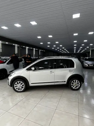 VOLKSWAGEN UP 1.0 MPI HIGH UP 12V FLEX 4P MANUAL