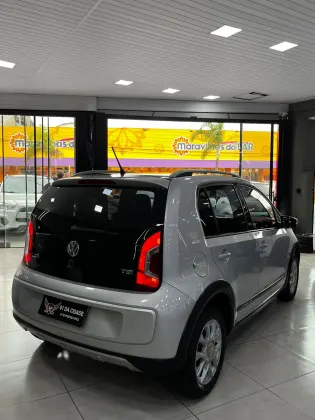 VOLKSWAGEN UP 1.0 MPI HIGH UP 12V FLEX 4P MANUAL