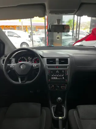 VOLKSWAGEN FOX 1.6 MSI TOTAL FLEX CONNECT 4P MANUAL