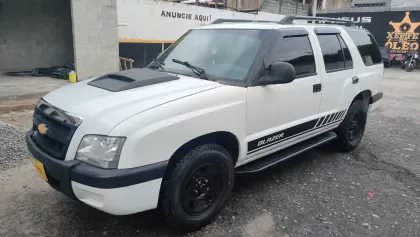 CHEVROLET BLAZER 2.4 MPFI ADVANTAGE 4X2 8V FLEX 4P MANUAL