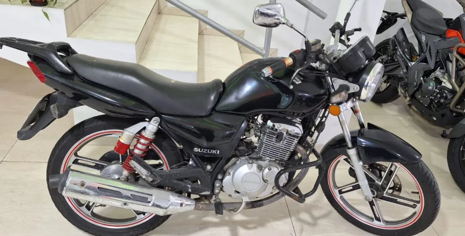 SUZUKI GSR 150I