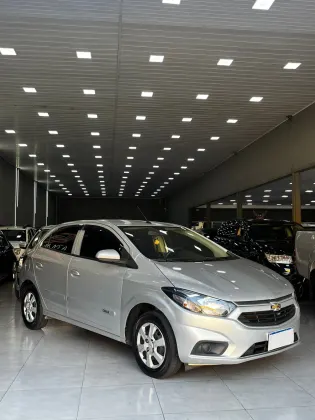 CHEVROLET ONIX 1.0 MPFI LT 8V FLEX 4P MANUAL