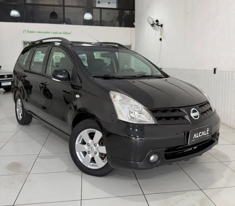 NISSAN GRAND LIVINA 1.8 SL 16V FLEX 4P AUTOMÁTICO